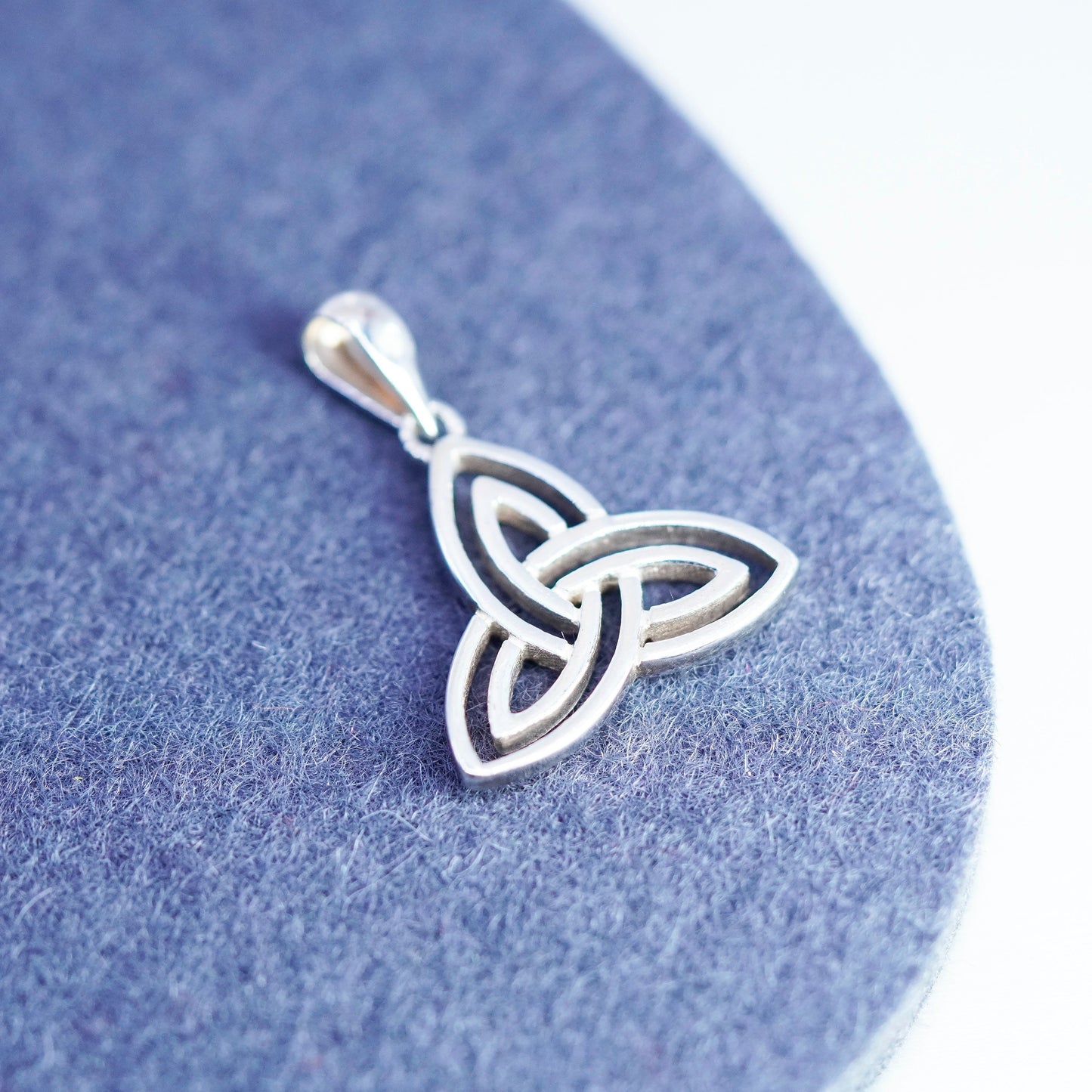 Vintage sterling 925 silver handmade Irish Celtic knot pendant