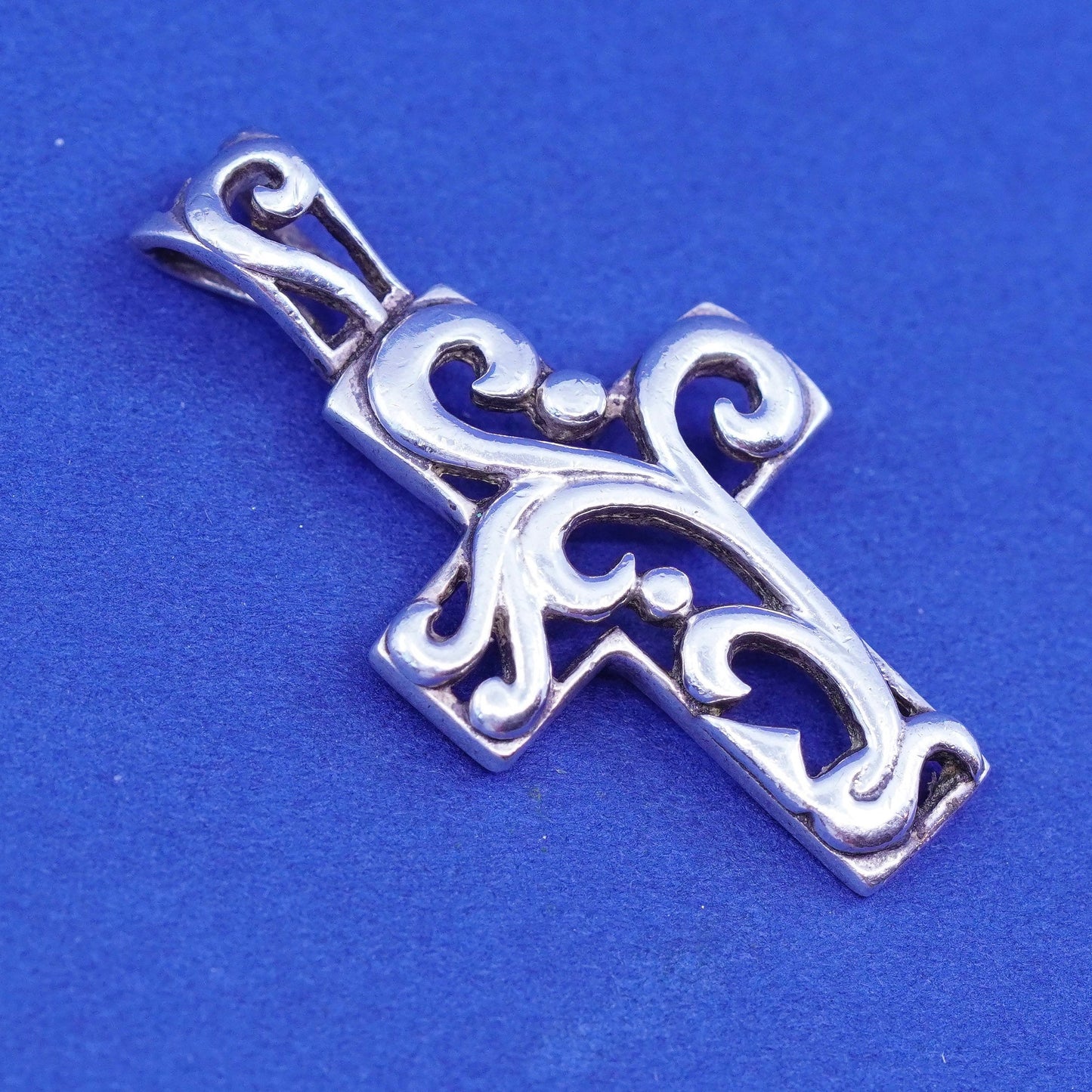 Vintage Sterling silver handmade pendant, 925 swirly cross charm