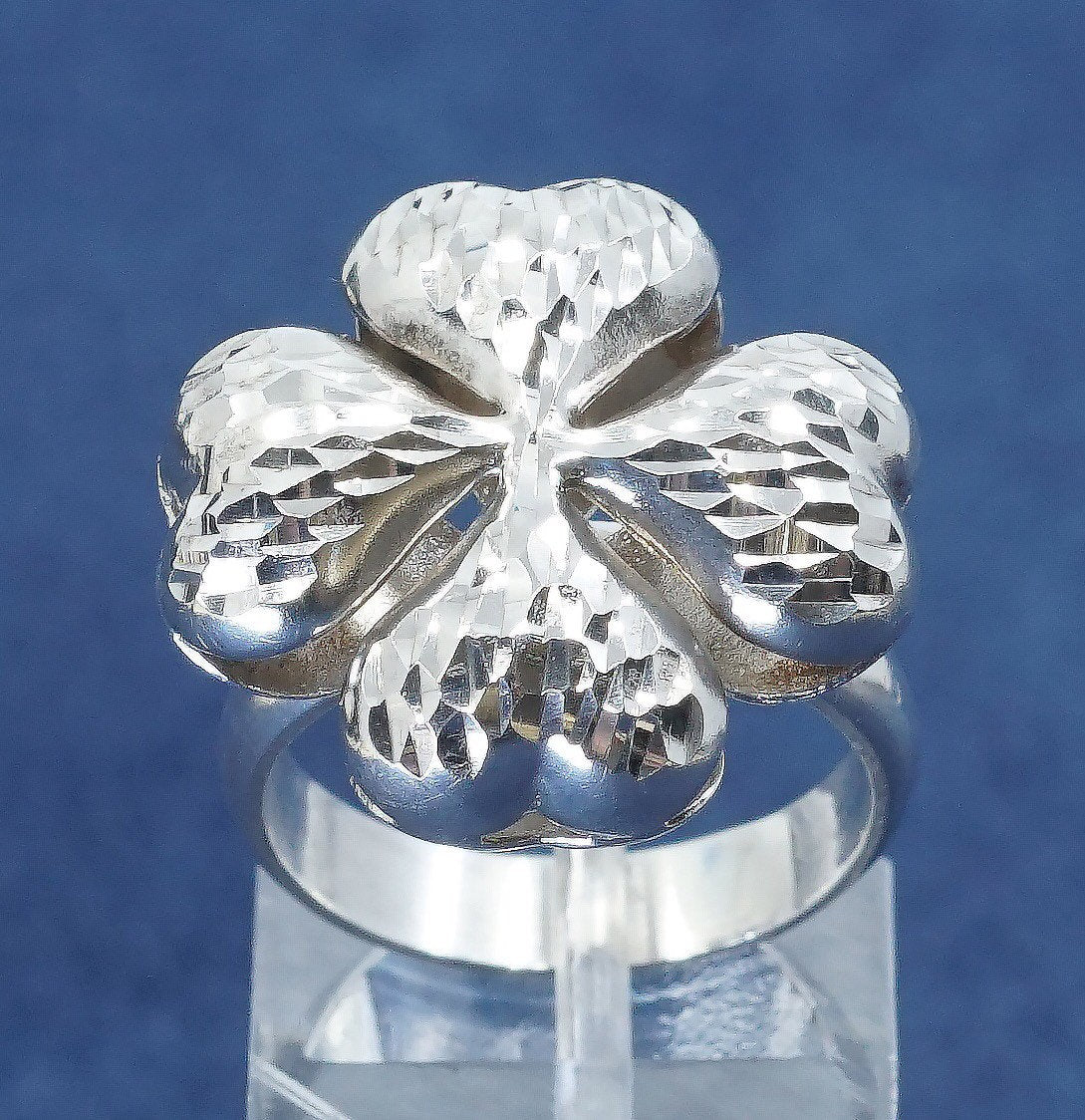 sz 6.25, sterling silver handmade ring, 925 puffy lucky clover, southwestern