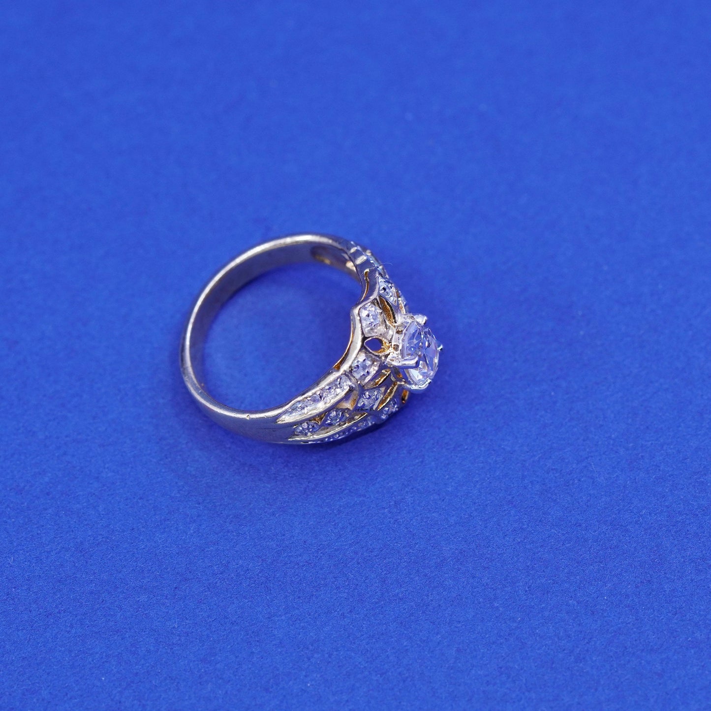 Size 6.75, Sterling silver ring, vermeil gold over 925 snowflake with crystal