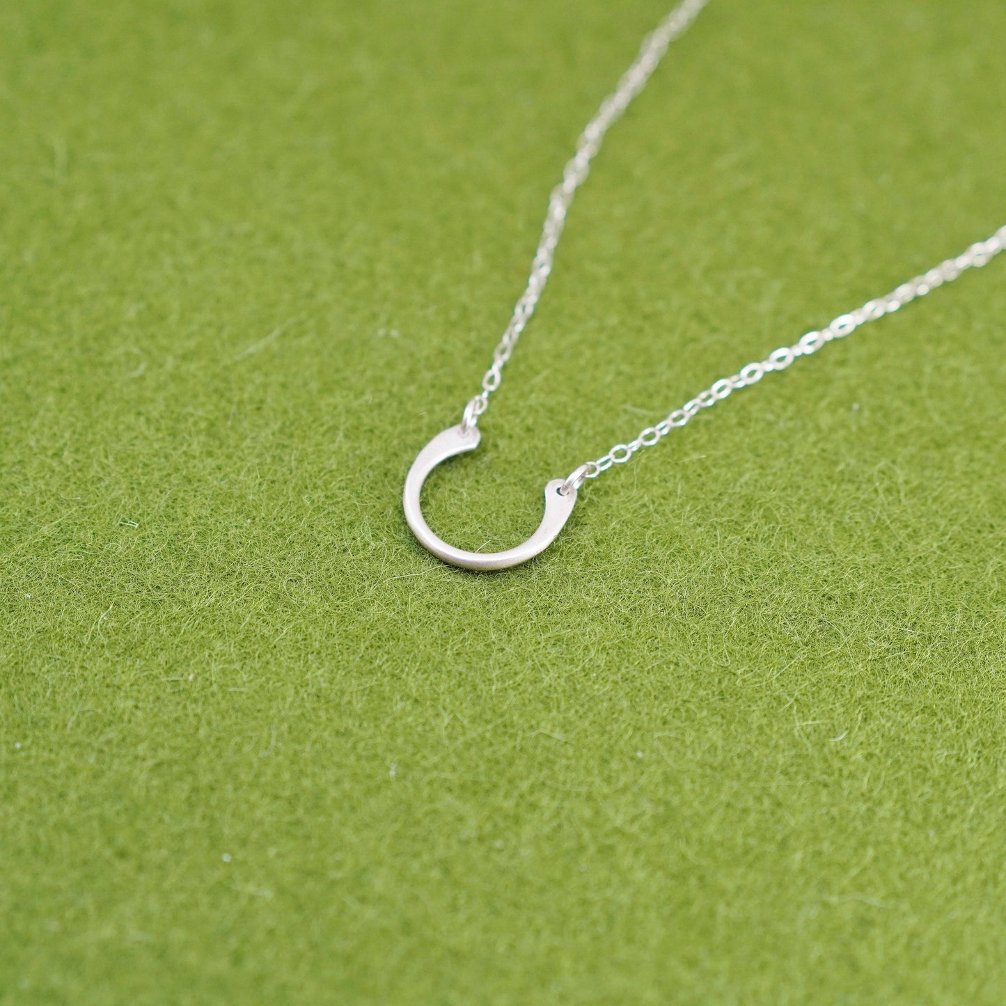 16” Sterling 925 silver handmade necklace, circle chain with horseshoe pendant