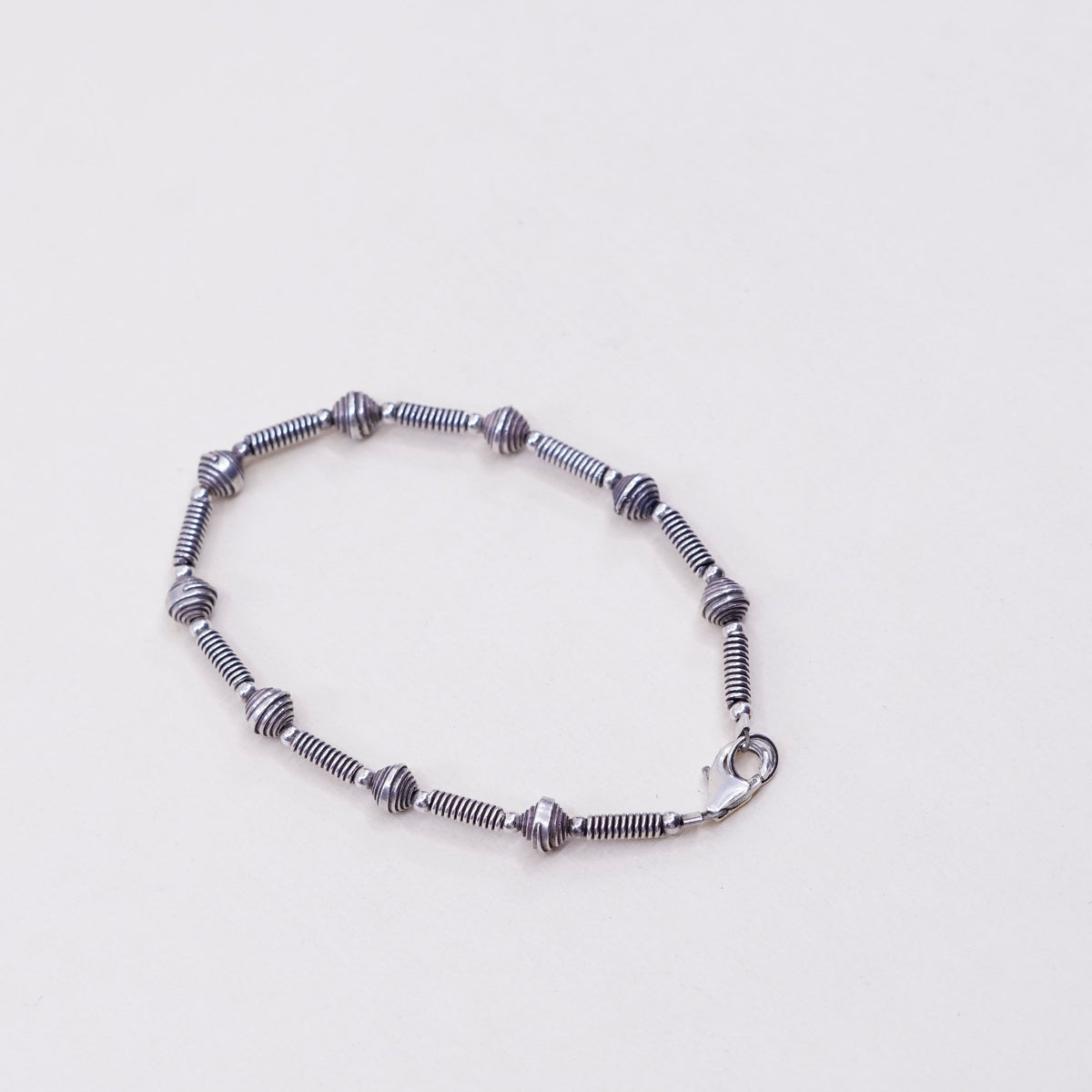 6.75”, 5mm, vtg handmade sterling silver, 925 textured beads with bar bracelet