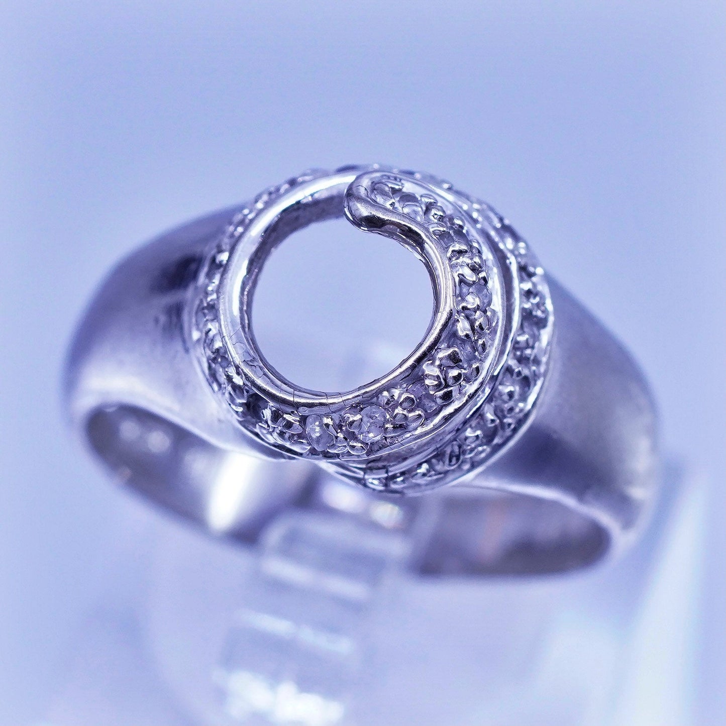 Size 9, vintage Sterling 925 silver handmade swirly ring with Cz