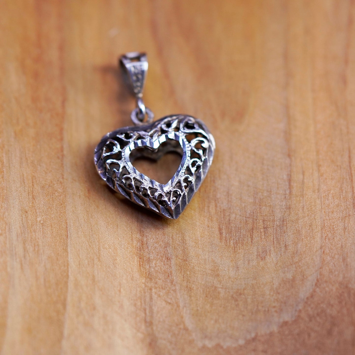 Vintage Sterling silver handmade pendant, 925 filigree puffy heart