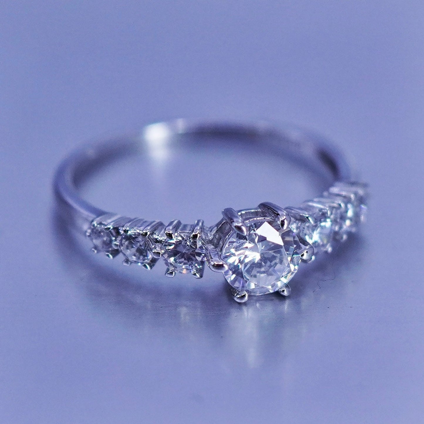 Size 8, vintage Sterling 925 silver handmade band ring with cluster Cz