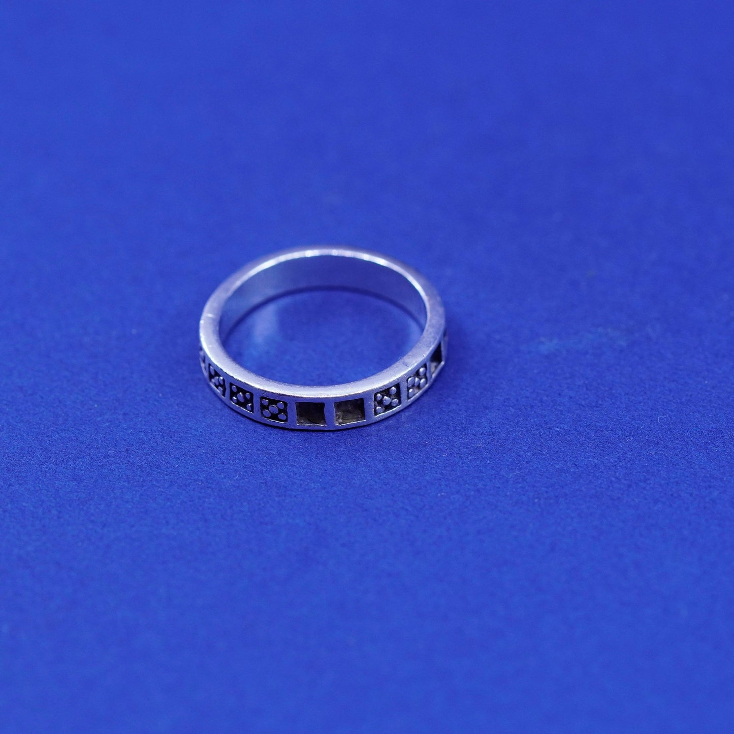 Size 5.75, vintage Sterling silver handmade ring, 925 band
