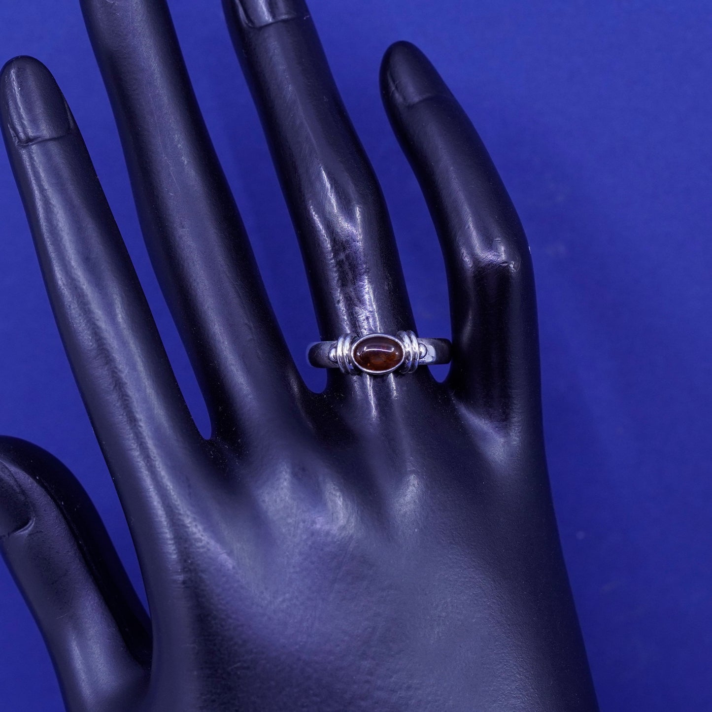 Size 7.75, vintage Sterling silver handmade ring, 925 band with garnet