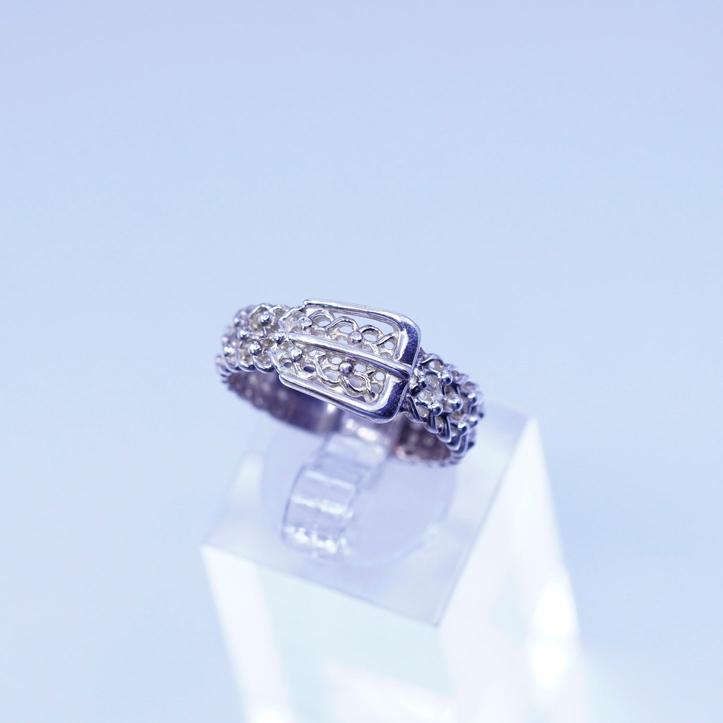 Size 7, vtg southwestern Sterling 925 silver handmade ring, filigree belt band