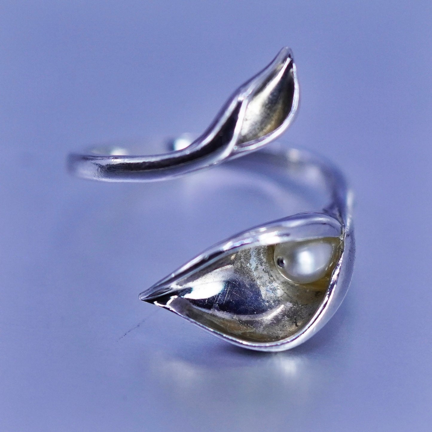 Size adjustable, vtg sterling silver ring, handmade lily flower 925 band pearl