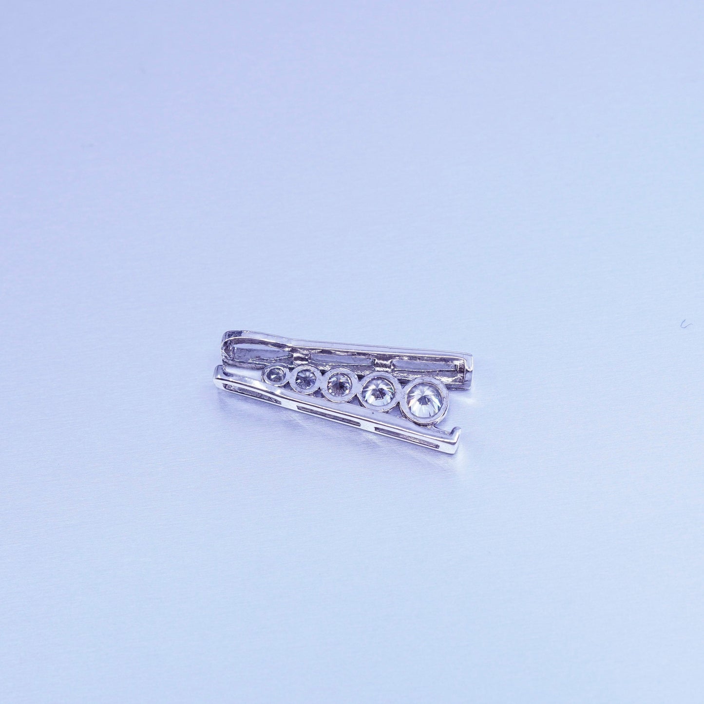 antique sterling 925 silver pendant with round Cz