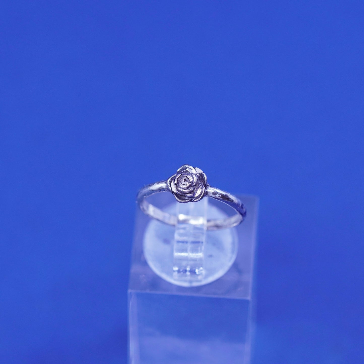 Size 5, vtg shube Sterling silver handmade ring, 925 filigree rose flower band