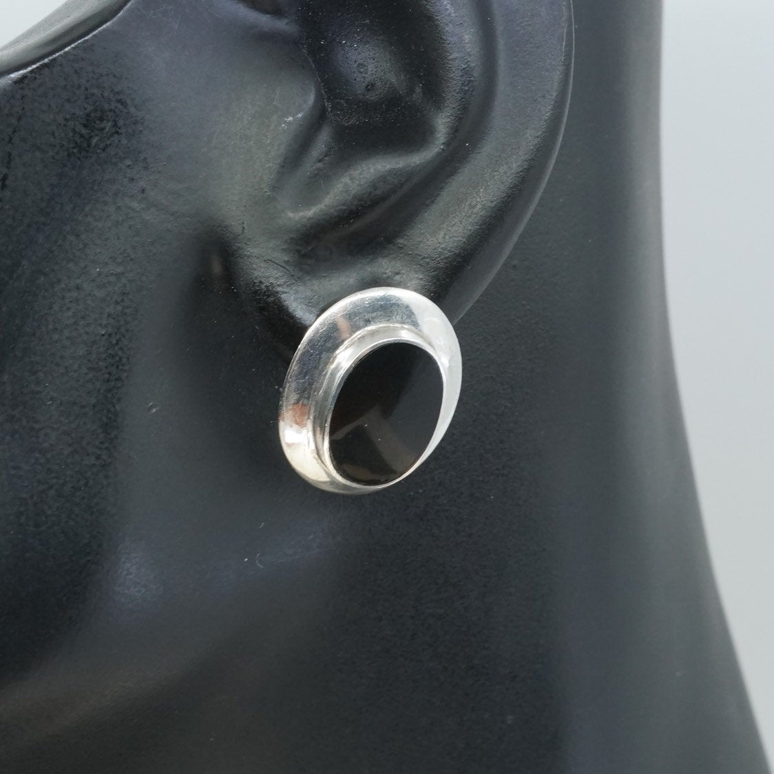 Vintage CW Sterling silver handmade earrings, 925 w/ oval obsidian inlay, studs