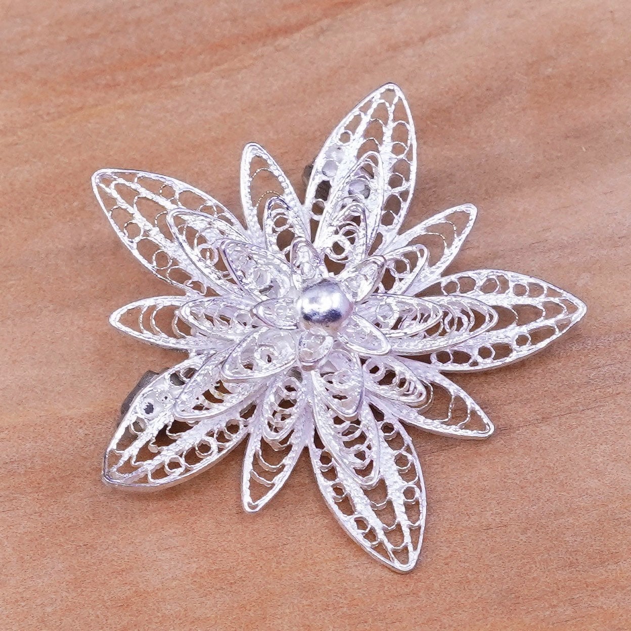 Vintage handmade sterling 925 silver filigree flower brooch