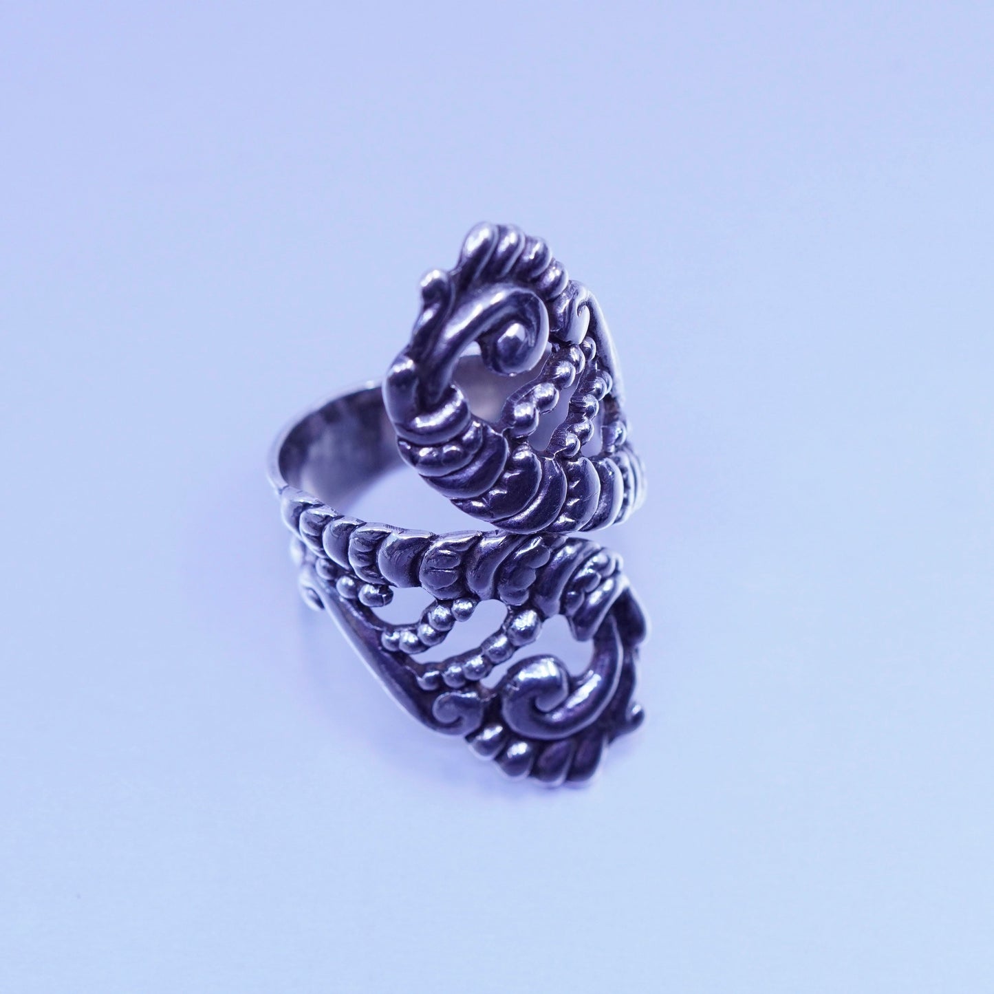 Size adjustable, vtg taxco Sterling 925 silver ring, wrap filigree swirly band