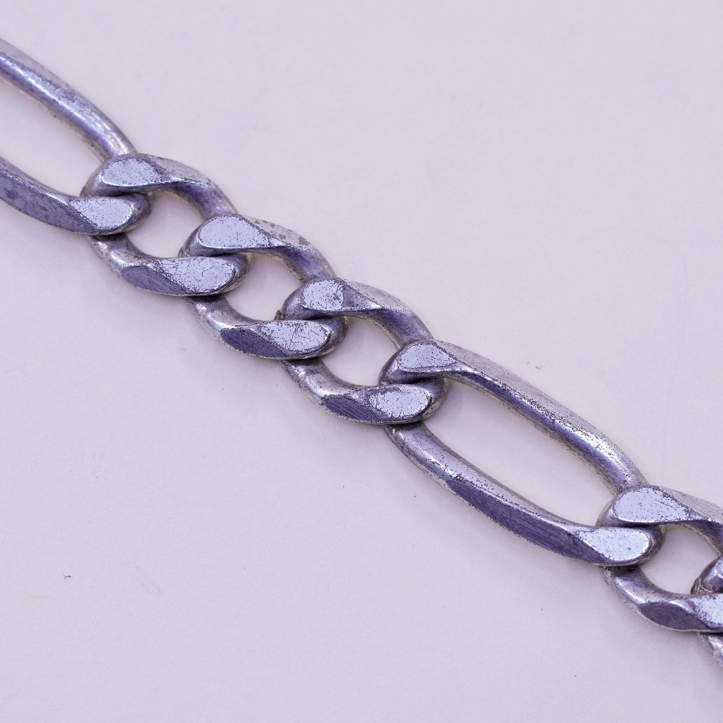 8.75”, 10mm, Vintage sterling silver men’s bracelet, Italy 925 Figaro chain