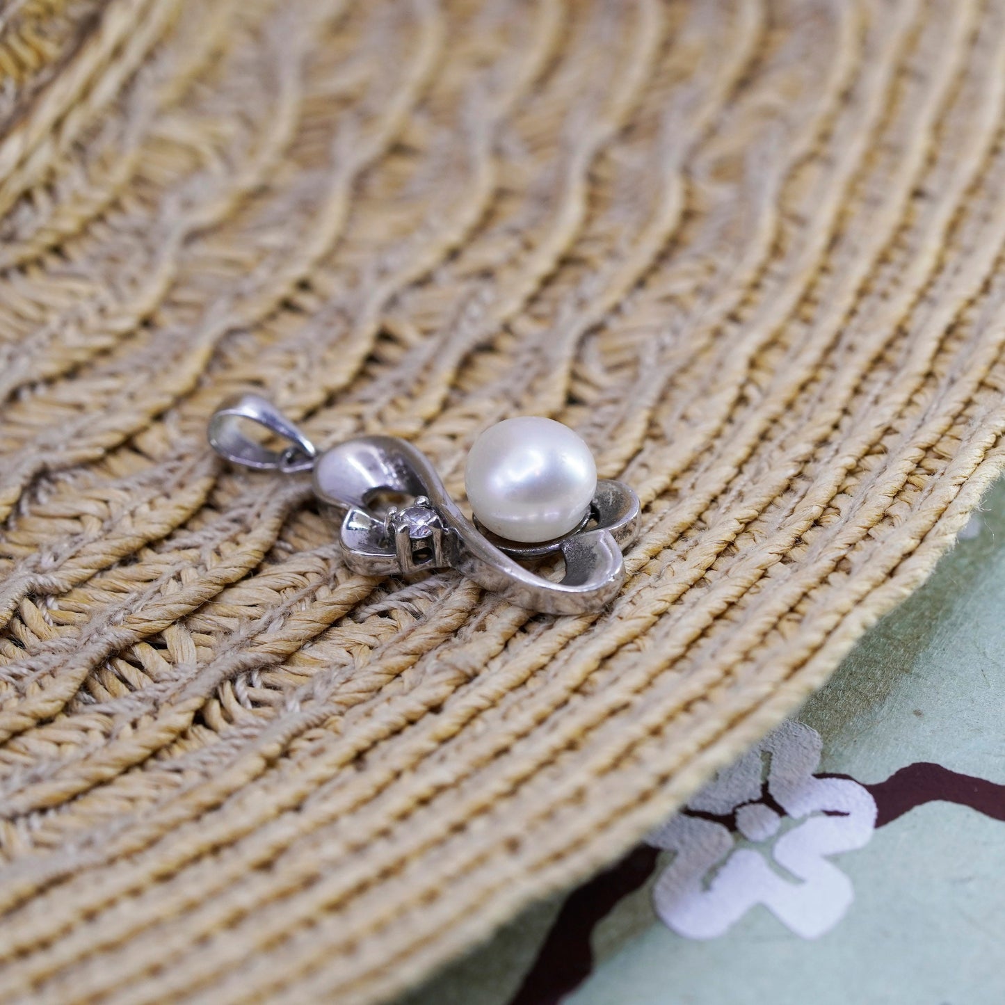 Vintage Sterling 925 silver double heart pendant with pearl and cz