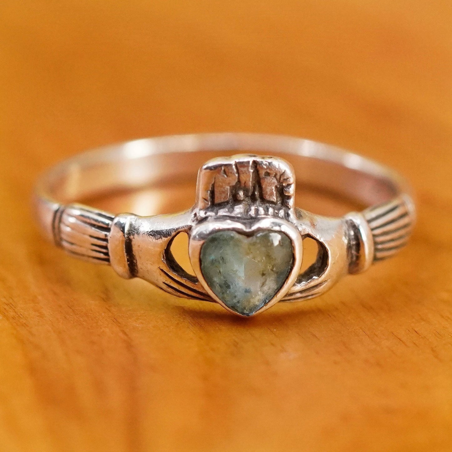 Size 8.75, Solvar sterling silver claddagh ring, holding topaz heart 925 band