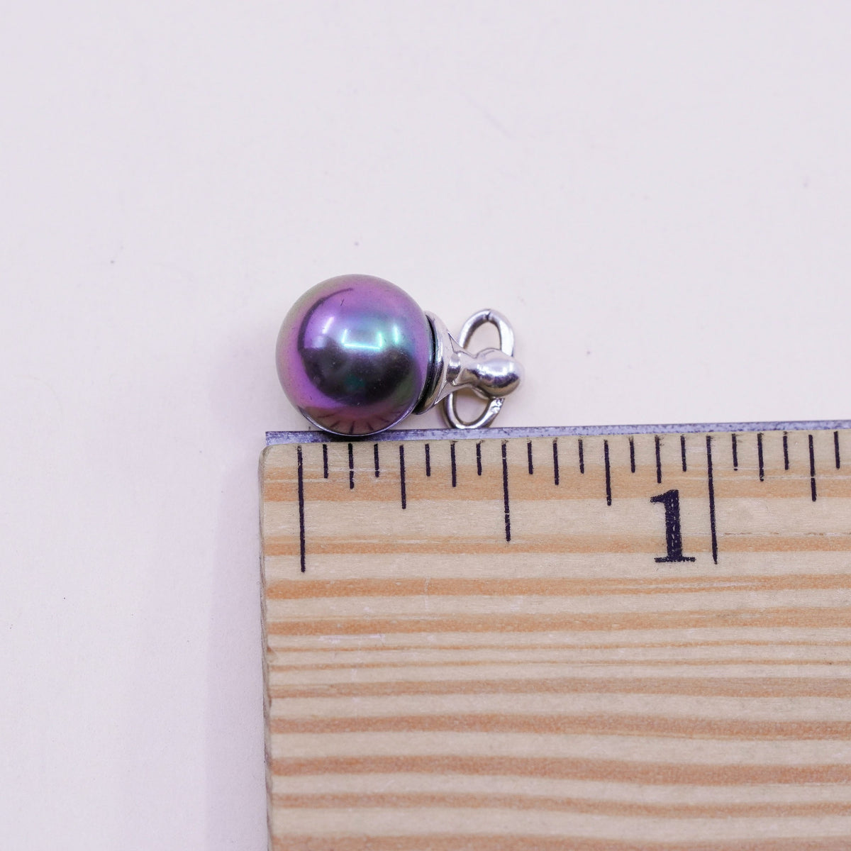 Vintage Sterling 925 silver handmade pendant with Tahiti black pearl