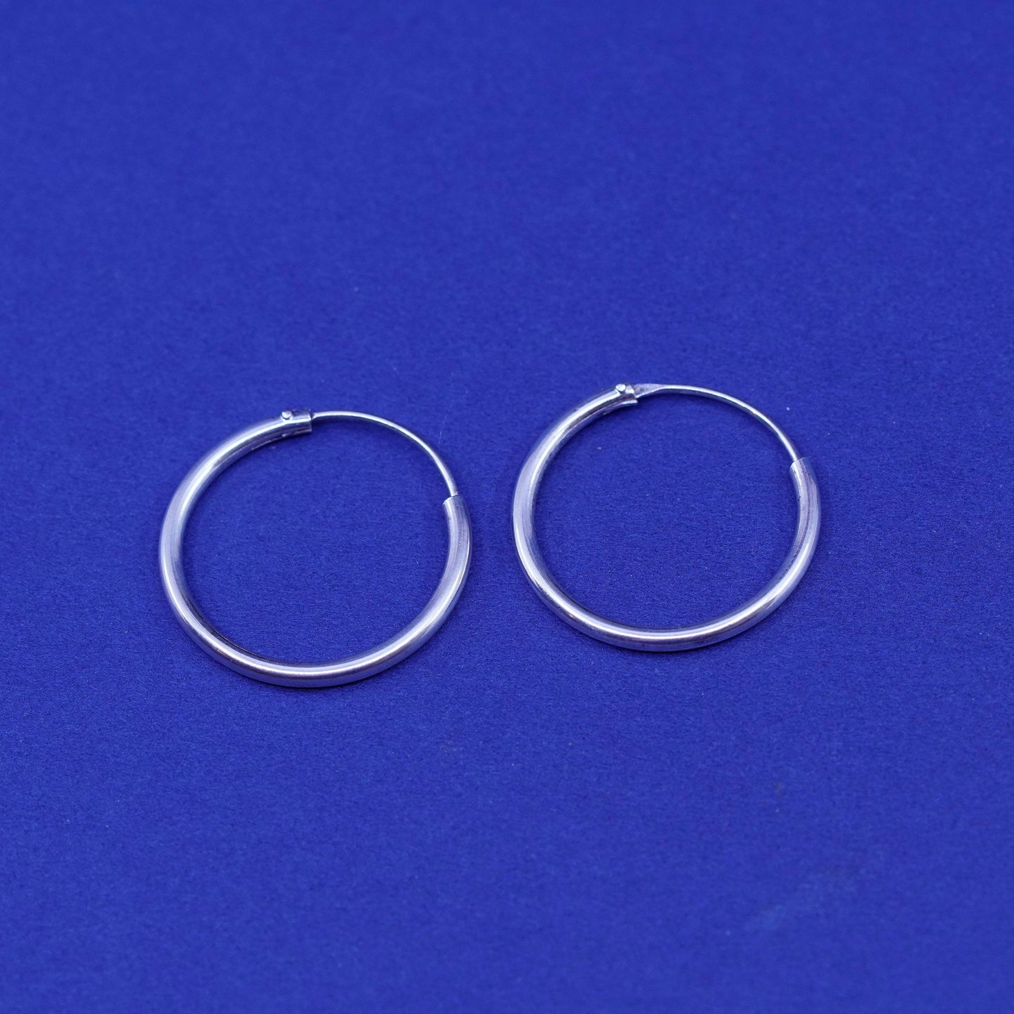 0.75”, vintage Sterling silver handmade hoop earrings, Modern 925 huggie