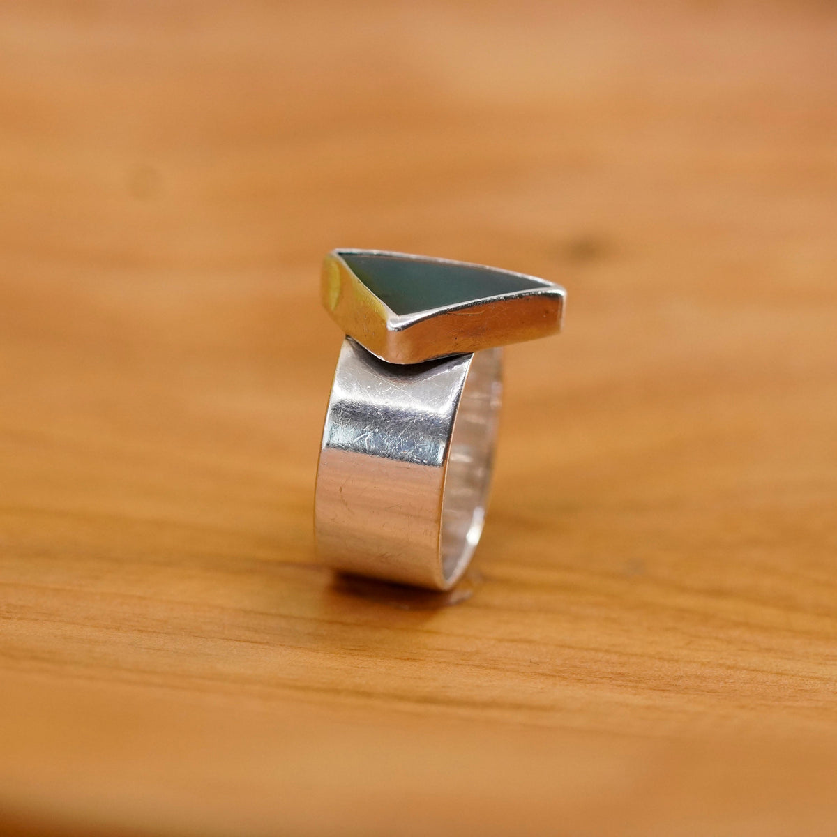 Size 7.25, vintage Sterling silver ring, 925 statement band w/ triangular jade