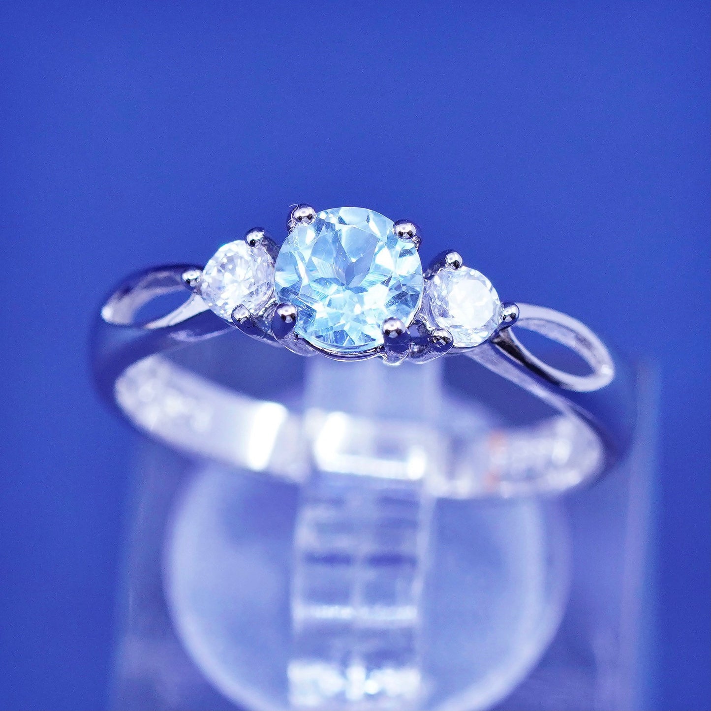 Size 8, vintage sterling 925 silver handmade ring with blue topaz