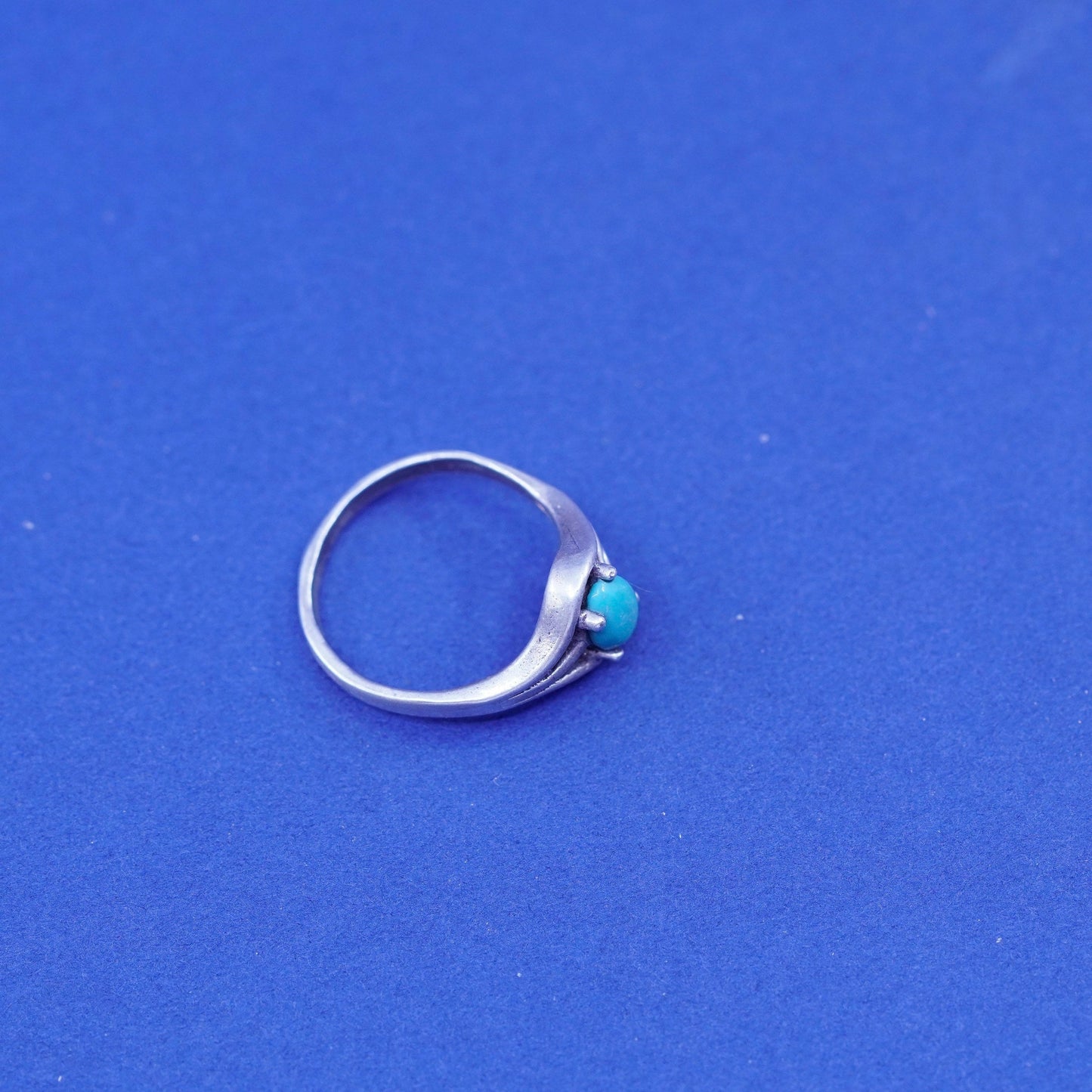 Size 4, vintage Sterling silver handmade ring with turquoise, Native American