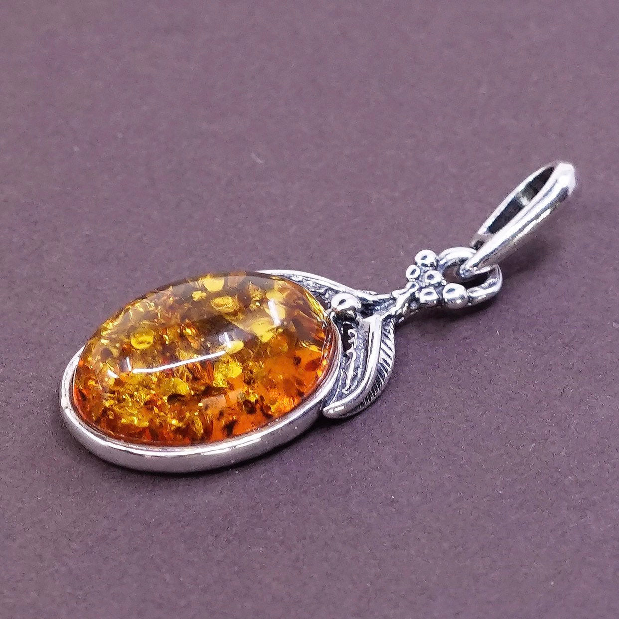 vtg Sterling silver handmade pendant, solid 925 silver with Amber pendant