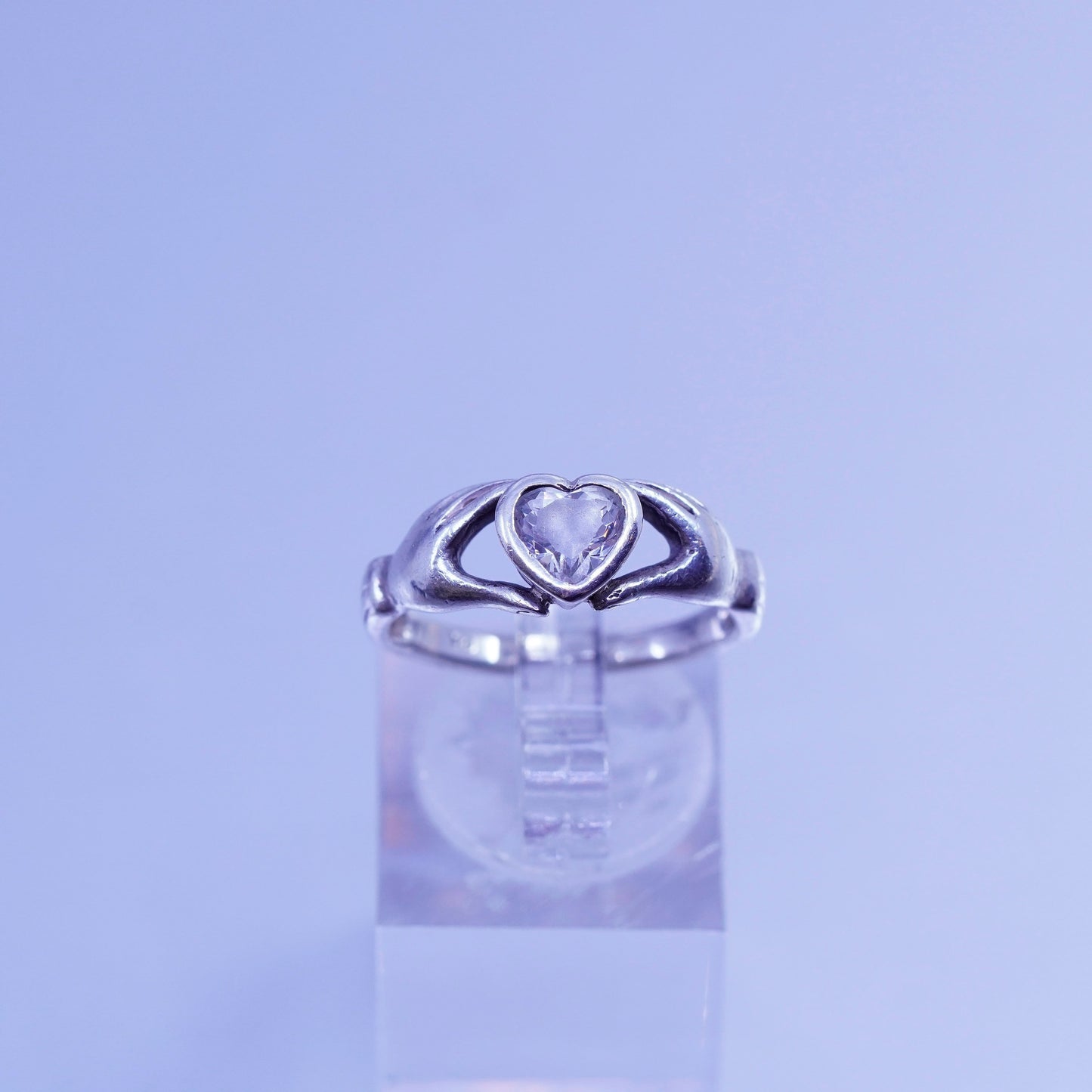 Size 6.75, Irish Claddagh friendship Sterling 925 silver ring, holding heart