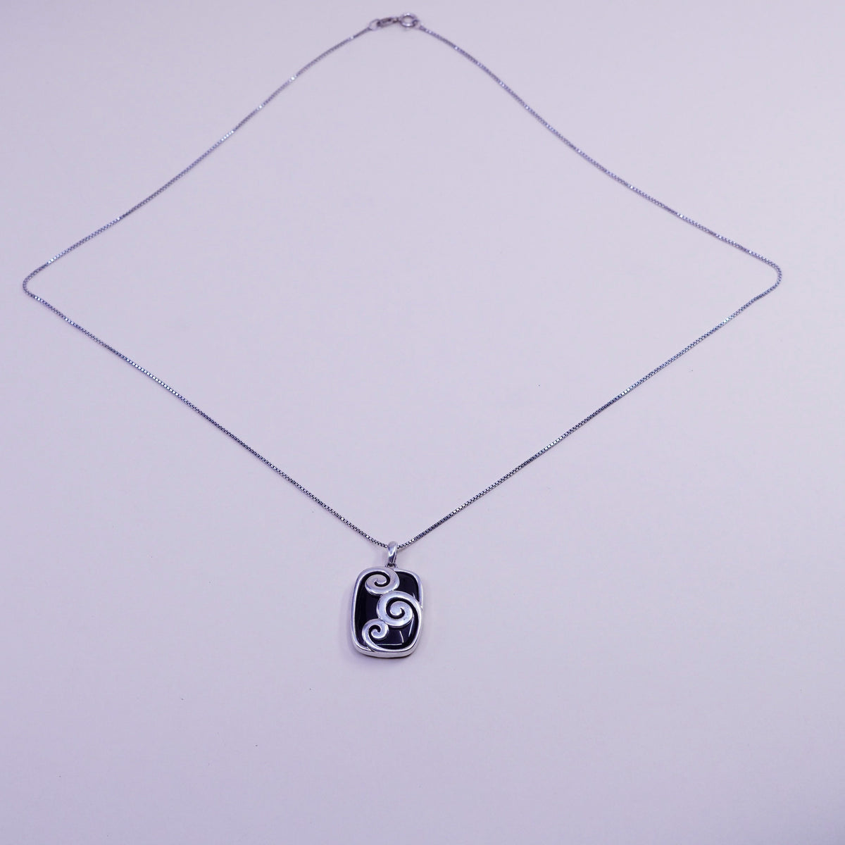 24”, Vintage sterling 925 silver necklace, box chain with obsidian and swirl