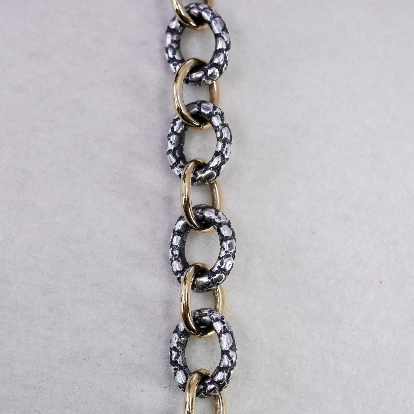 18”, RARE Sterling 925 silver pebble textured oval necklace 750 18K yellow gold