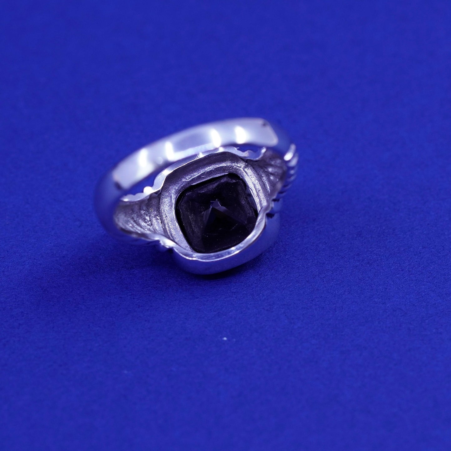 Size 8.5, vintage modern Sterling silver handmade ring with hematite