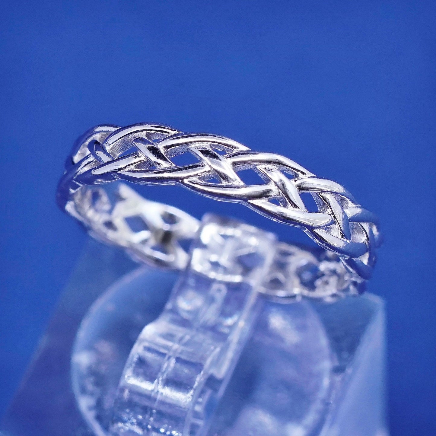 Size 7.25, vintage Sterling silver handmade ring, 925 woven band