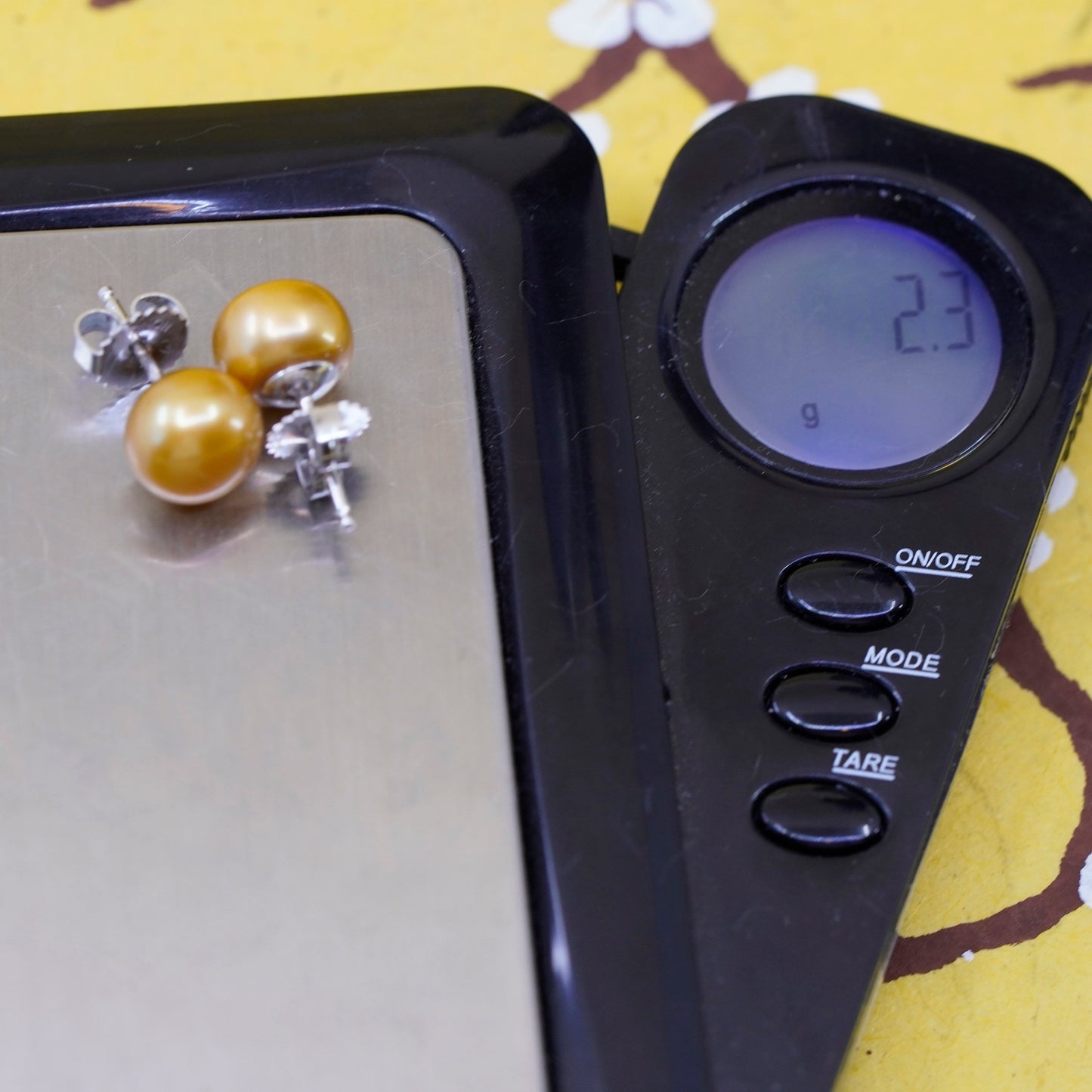 Vintage Sterling 925 silver handmade earrings 9mm orange freshwater pearl studs