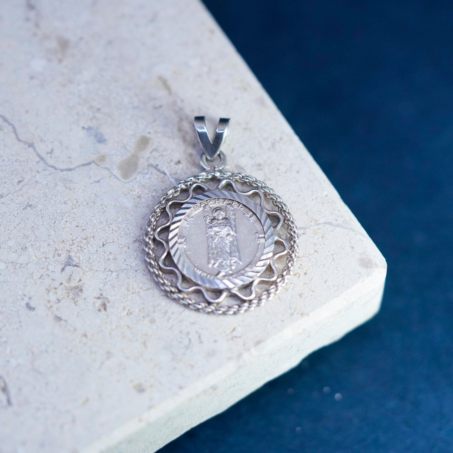 Vintage VIRTUE TUTUS 999 fine silver coin pendant