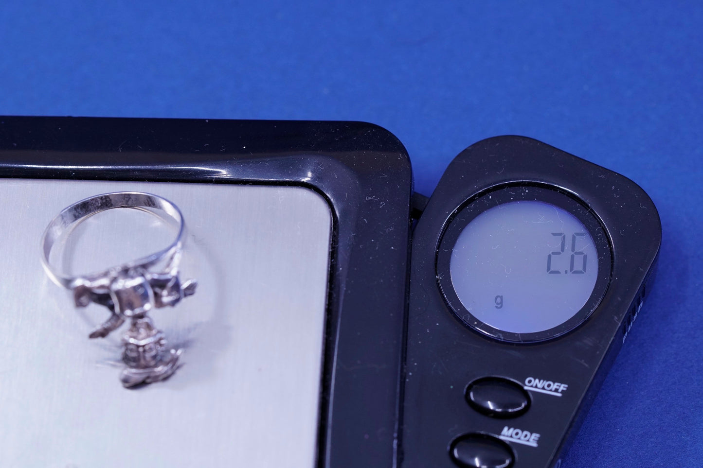 Size 7.5, sterling 925 silver ring, Disney Donald duck with movable joints
