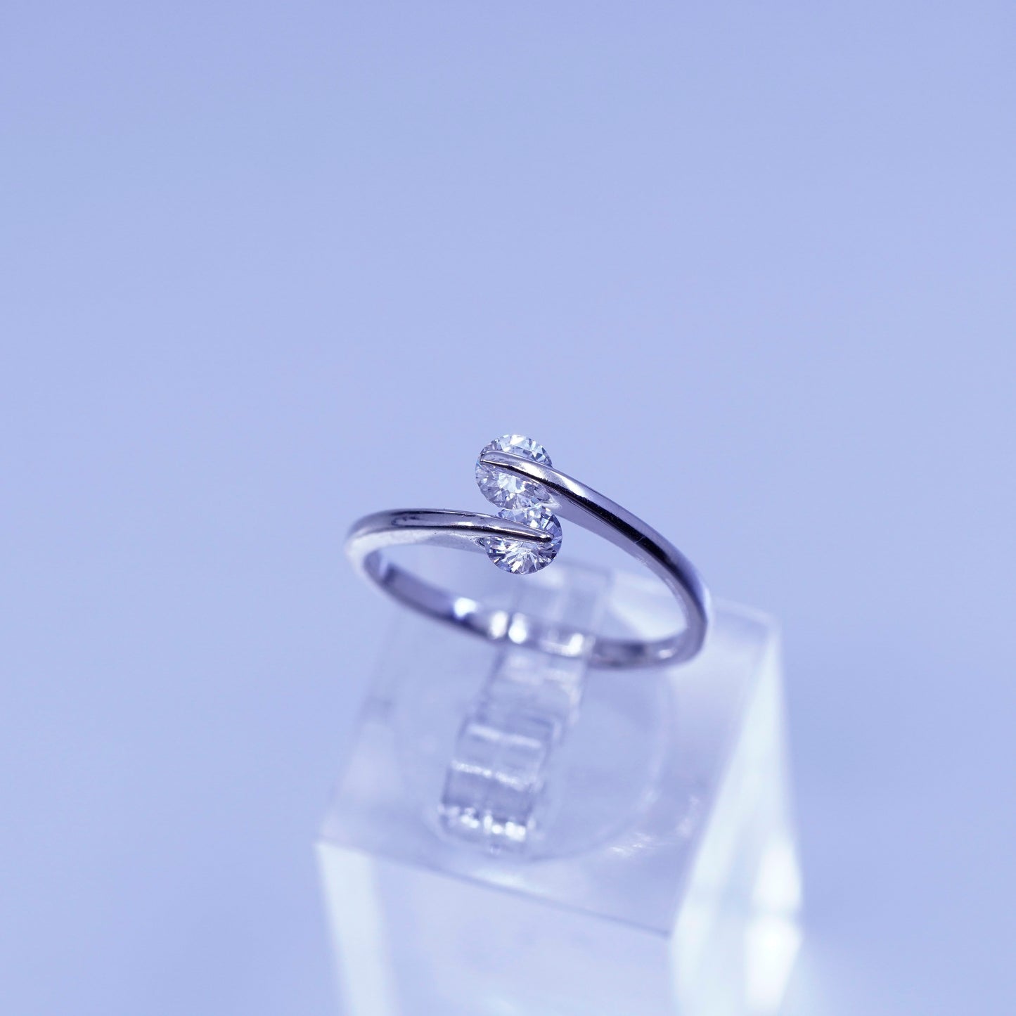 Size 7, vintage Sterling 925 silver handmade engagement ring with Cz