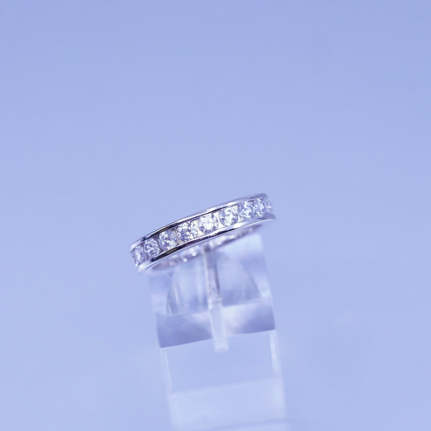 Size 7, vintage Sterling 925 silver wedding ring, Cz band