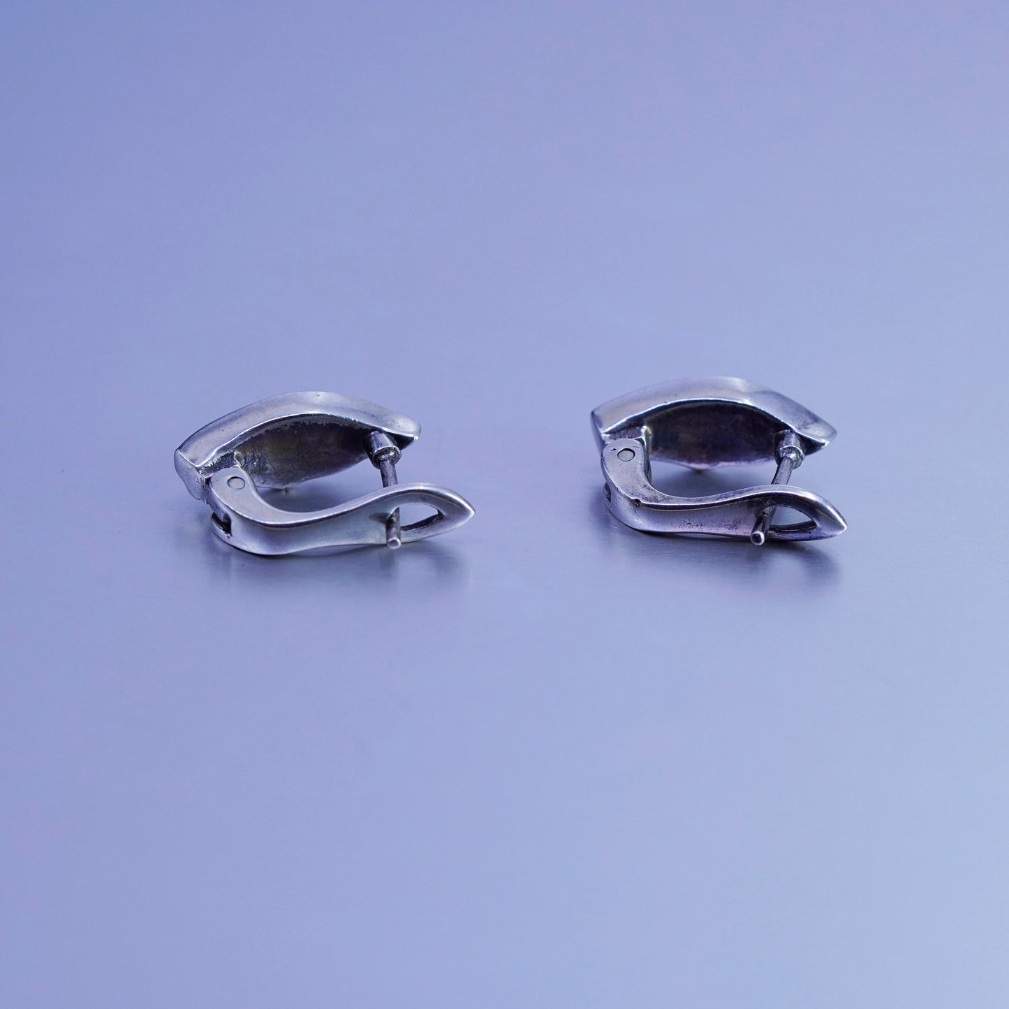 0.75”, Sterling silver handmade earrings, 925 huggie hoops pink mother of pearl