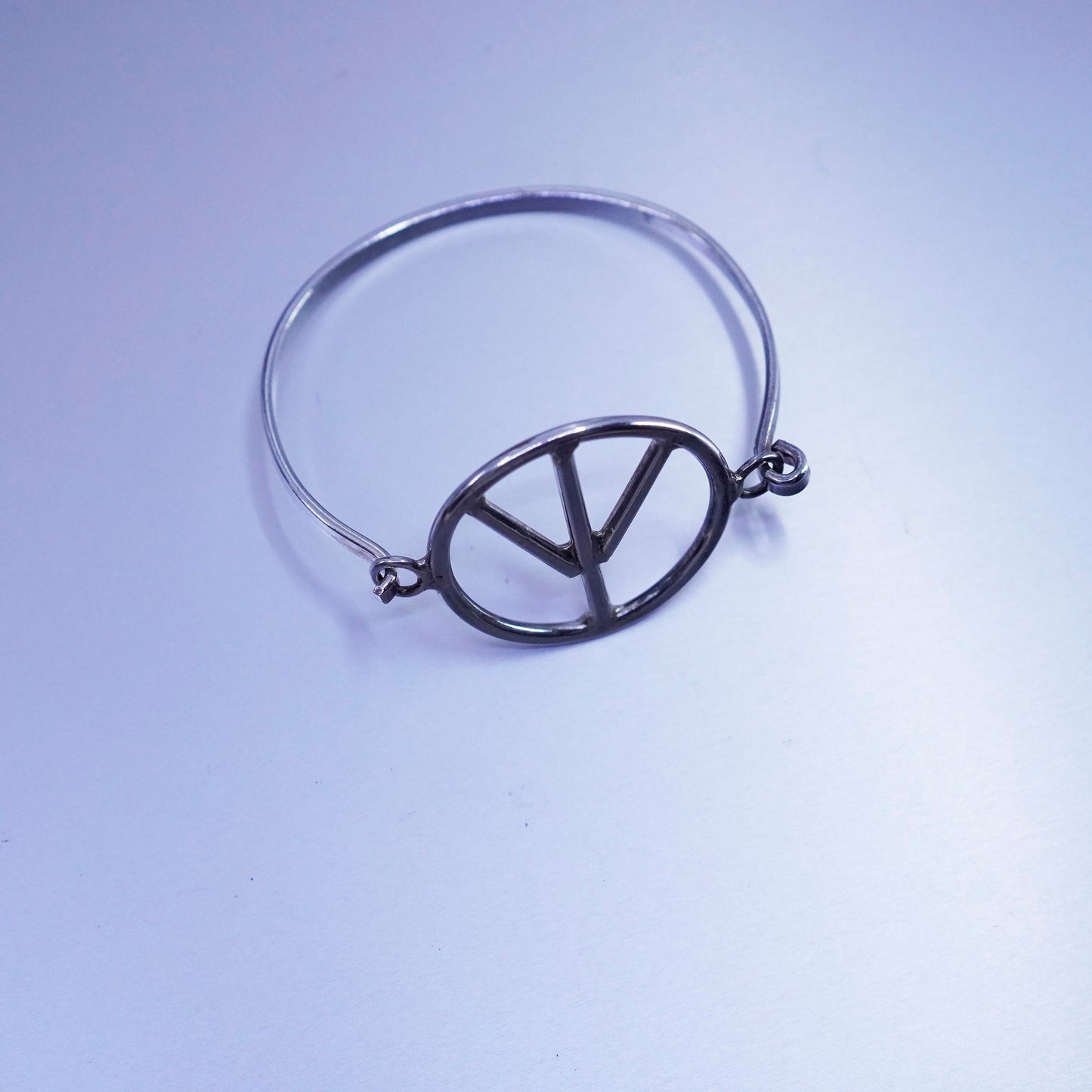 6.75”, Mexico Sterling 925 silver handmade CND peace bracelet, hinged bangle