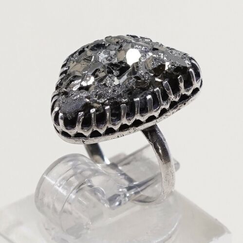 Sz 1.75, Vtg Sterling Silver Handmade Ring w/ Golden druzy quartz, Silver Tesyed