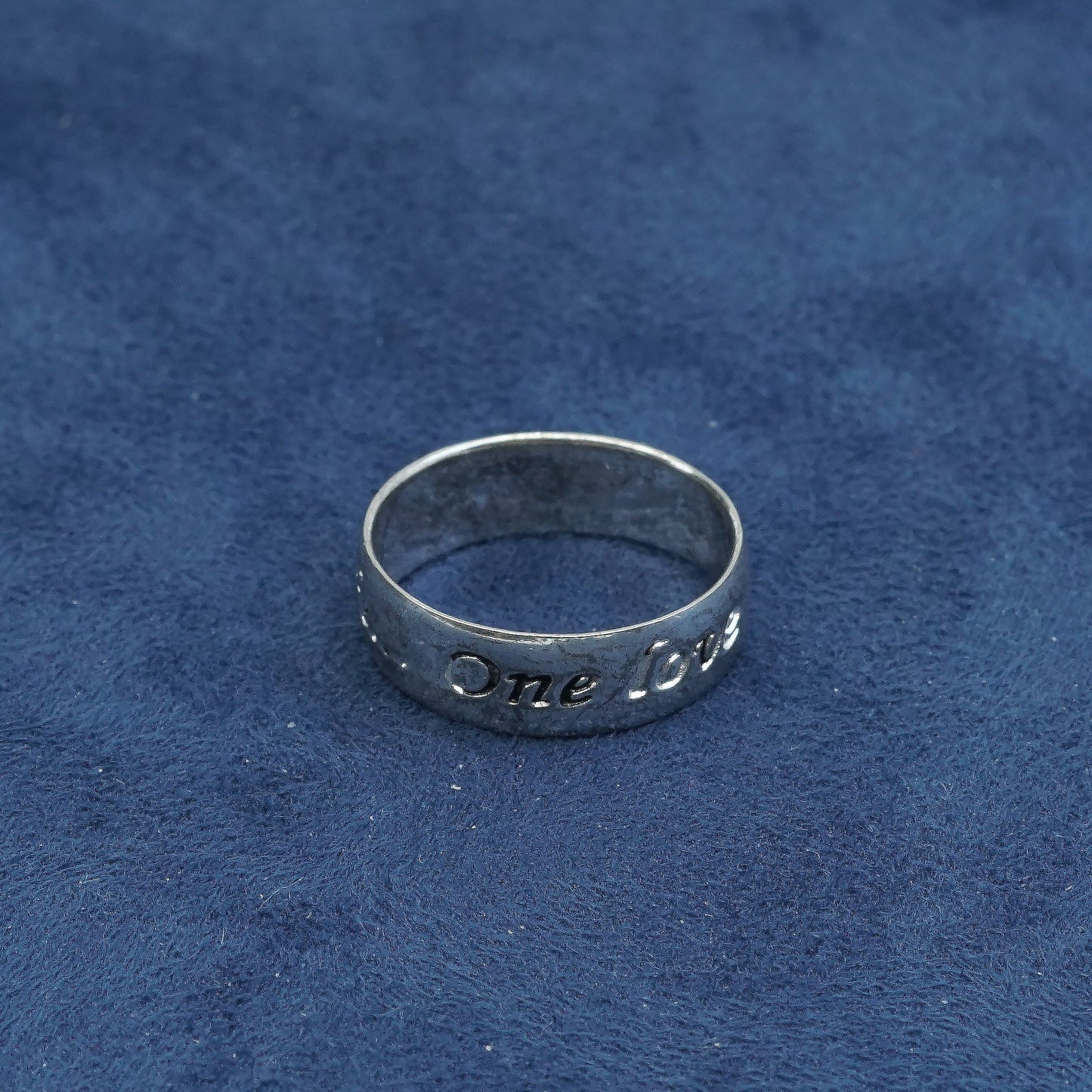 sz 9.25, vtg Sterling silver handmade ring, hopi 925 band “one life one love”