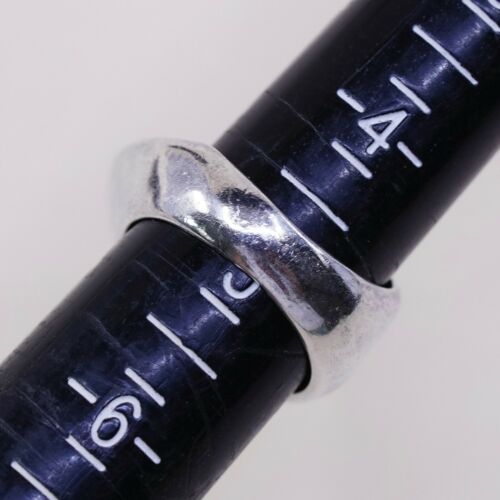 Size 5, Vtg Sterling Silver Handmade Ring, 925 Band W/ Ribbed Heart