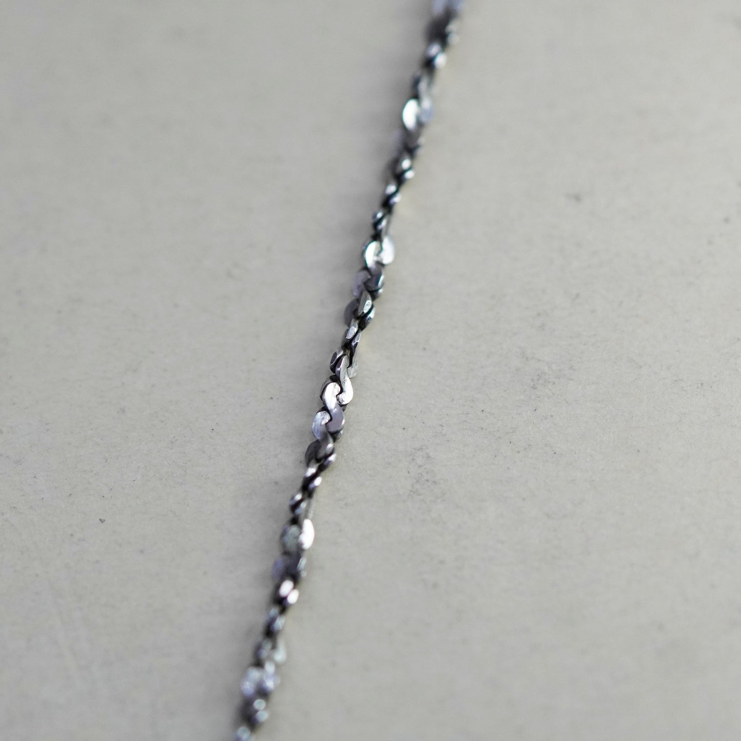 18”, 1.6mm, Vintage sterling silver Italy 925 twisted nugget chain, necklace