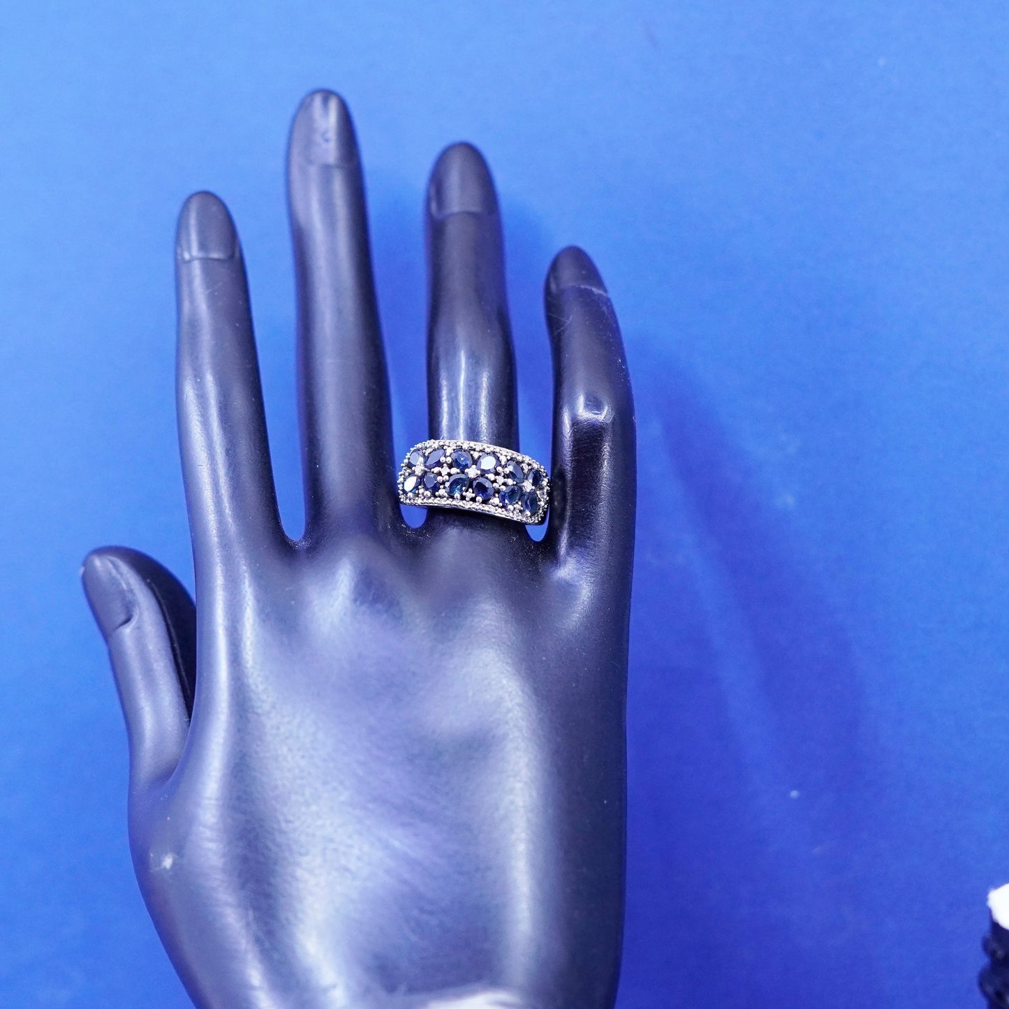 Size 8.25, vintage Sterling 925 silver band ring cluster sapphire diamond ring