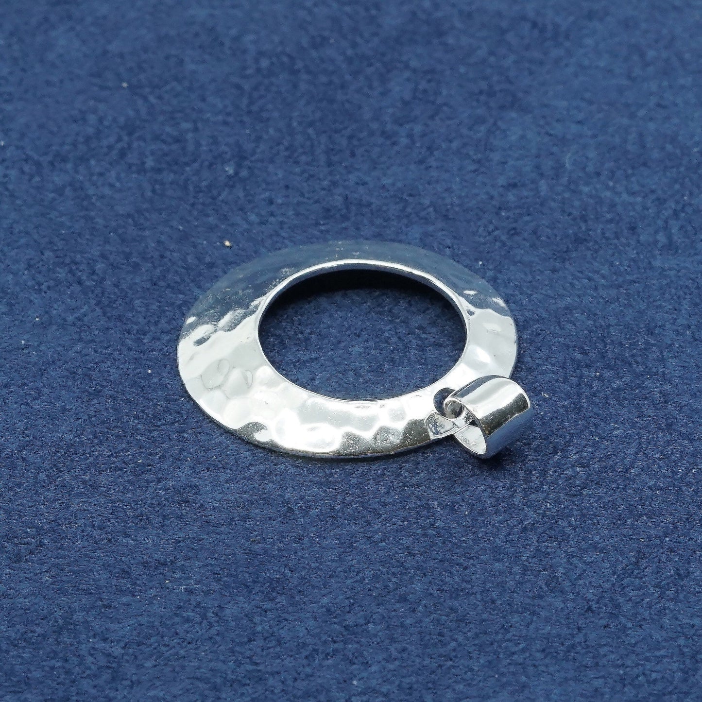vtg CI Sterling silver handmade pendant, 925 Hammered circle pendant