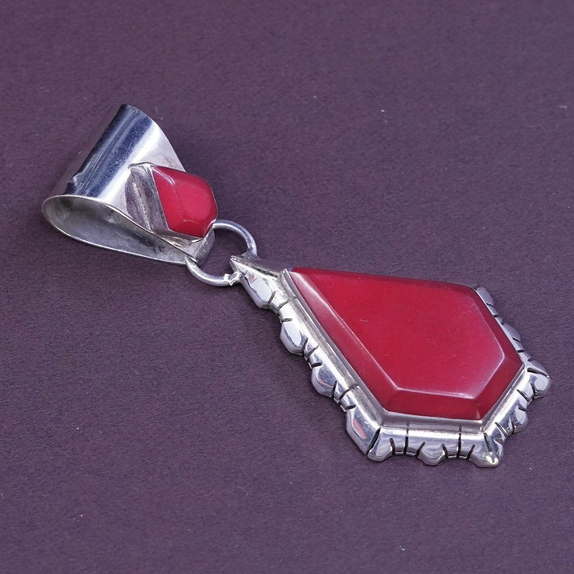 VTG southwestern Sterling Silver Pendant, 925 pendant w/ red onyx
