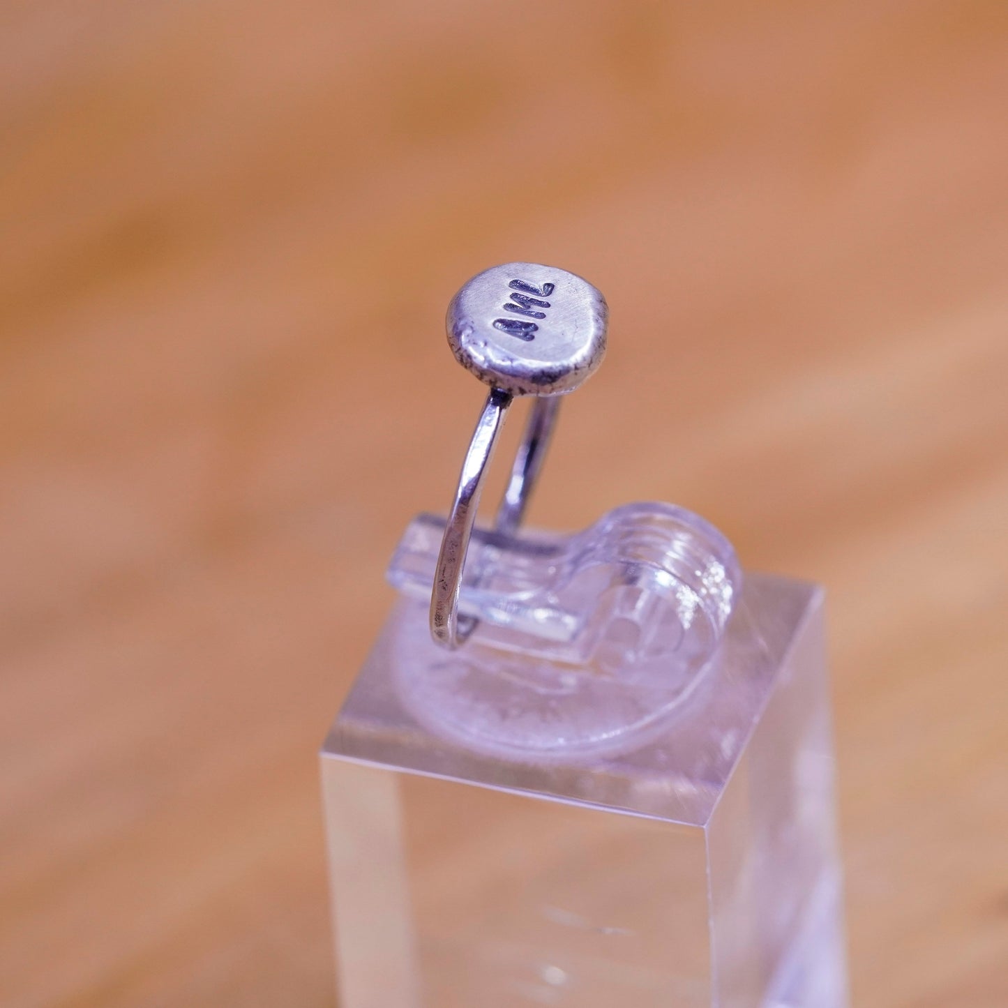 Size 4.75, vintage Sterling silver ring, 925 initial letter “AML” band