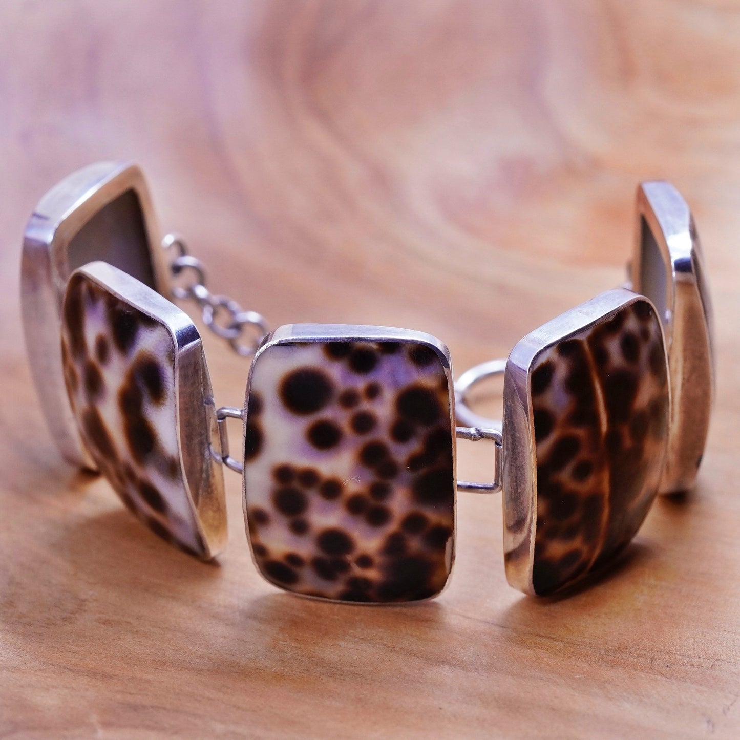 6.5+1”, Sterling silver handmade bracelet, 925 toggle closure dotted shell