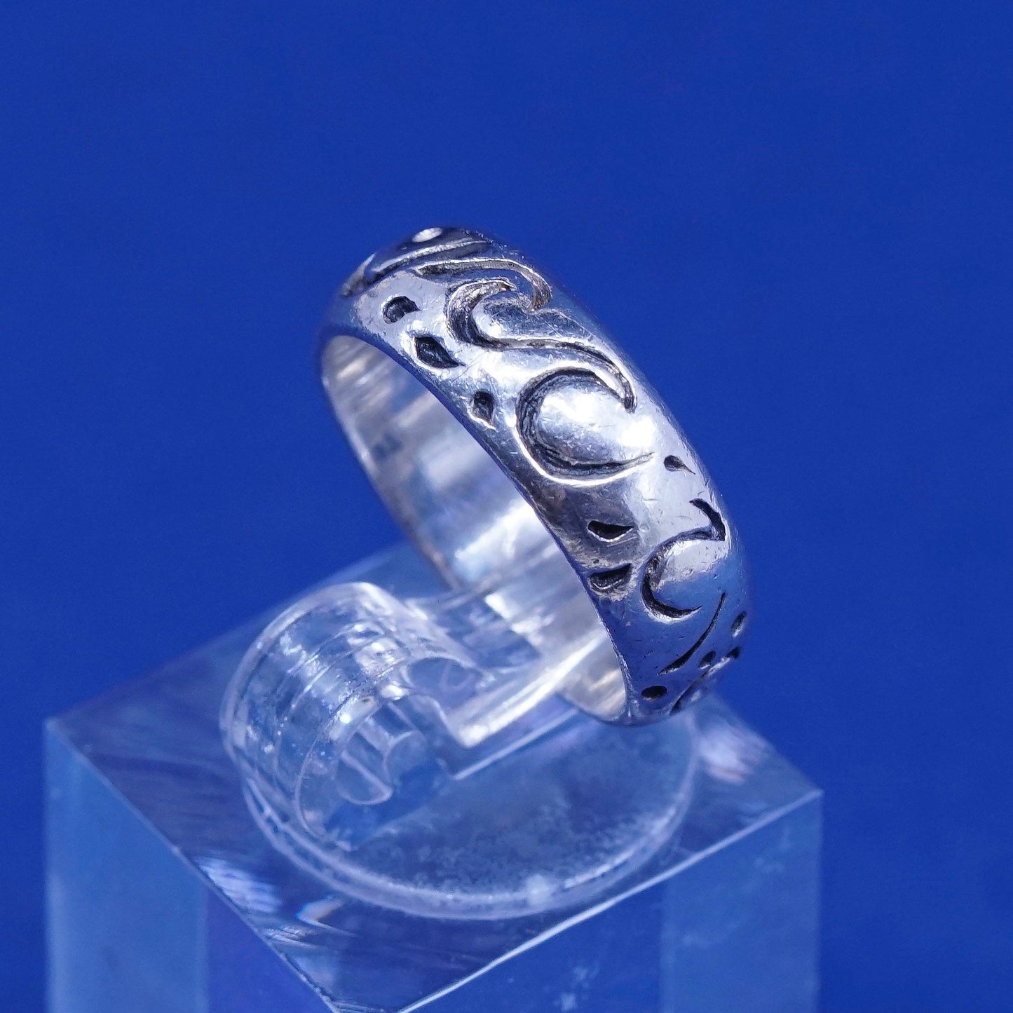 sz 5, vintage Sterling silver handmade ring, hopi 925 band w/ pattern engraved