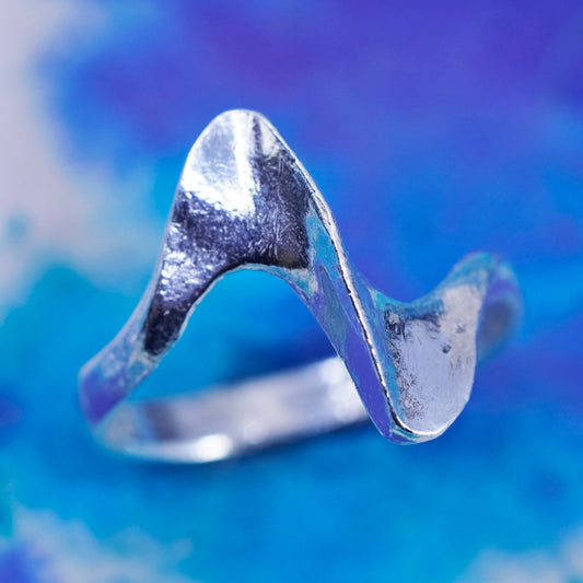 Size 6.25, vintage minimalist, simple Sterling 925 silver handmade ribbed ring